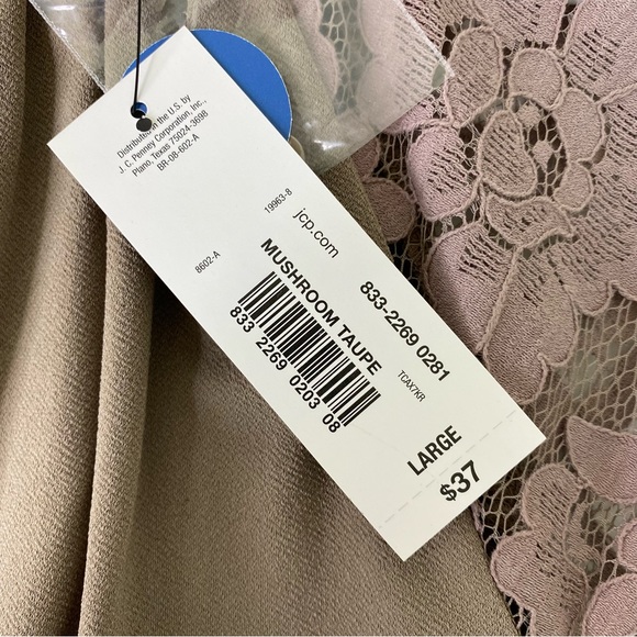 Worthington Lace Cap Sleeve Ruffled Blouse Mushroom Taupe Size L NWT - Picture 7 of 7